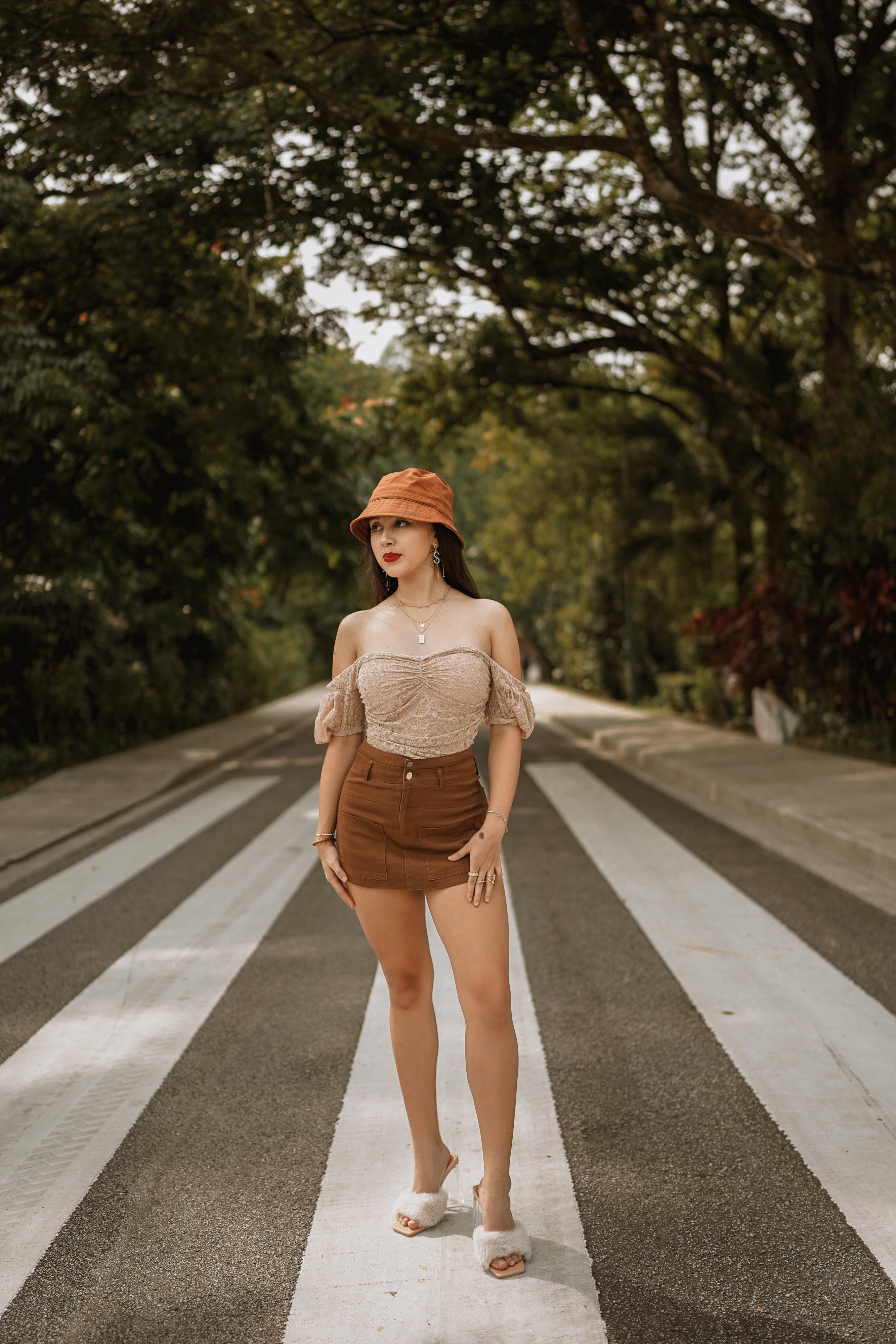 Gionix Lace Bustier Bodysuit in Cream – FREYJA