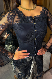 Veloursa Kebaya in Midnight Tapestry