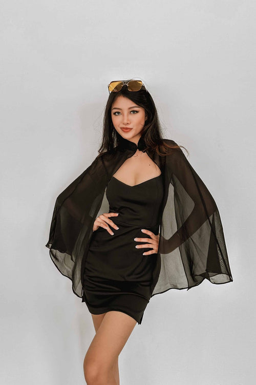 Varthe 2-piece Cape Qipao in Black